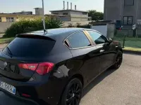 Usata Alfa Romeo Giulietta 120 CV (88 kW) 2016 Marrone Utilitaria