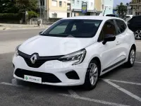 Usata Renault Clio Business 72 CV (52 kW) 2020 Bianco Utilitaria