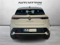 Käytetty Renault Megane E-Tech Techno 55 kW (75 HP) 2023 Valkoinen Sedan