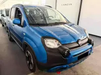 Usata Fiat Panda Cross Cross 69 CV (50 kW) 2023 Blu Utilitaria