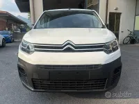 Usata Citroën Berlingo 102 CV (75 kW) 2021 Bianco Monovolume