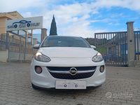 Usata Opel Adam Jam 70 CV (51 kW) 2014 Bianco Utilitaria