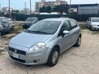 Usata Fiat Grande Punto Active 69 CV (50 kW) 2009 Argento Utilitaria