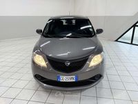 Usata Lancia Ypsilon Gold 69 CV (50 kW) 2021 Argento Utilitaria