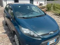 Usata Ford Fiesta 82 CV (60 kW) 2009 Blu Berlina