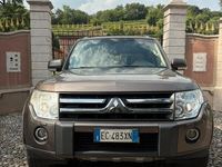 Usata Mitsubishi Pajero Instyle 200 CV (147 kW) 2010 Marrone SUV