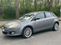 Usata Fiat Bravo Emotion 120 CV (88 kW) 2010 Marrone Utilitaria