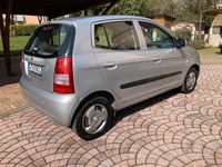 Usata Kia Picanto LX 65 CV (47 kW) 2004 Grigio Utilitaria