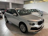 Usado Skoda Kamiq Selection 95 CV (69 kW) 2025 Plateado SUV