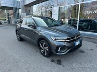 Usata VW T-Roc R-line 150 CV (110 kW) 2023 Grigio SUV
