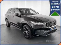 Usata Volvo XC90 Momentum 235 CV (172 kW) 2022 Nero SUV