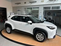Usata Toyota Yaris Cross Active 116 CV (85 kW) 2024 Bianco SUV