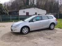 Usata Opel Astra 110 CV (80 kW) 2011 Grigio Station wagon