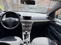 Usata Opel Astra 115 CV (84 kW) 2008 Blu Berlina