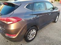 Usata Hyundai Tucson Xpossible 116 CV (85 kW) 2015 Grigio SUV