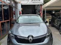 Usata Renault Clio V Equilibre 91 CV (66 kW) 2024 Grigio Berlina