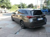 Usata Toyota Auris Touring Sports Lounge 99 CV (72 kW) 2017 Bronzo Station wagon