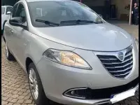 Usata Lancia Ypsilon S 86 CV (63 kW) 2015 Argento Utilitaria