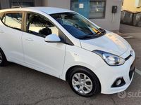 Używany Hyundai i10 Comfort 69 KM (50 kW) 2016 Biały Hatchback