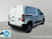 Nuova Fiat Doblò 101 CV (74 kW) 2026 Bianco pastello Monovolume