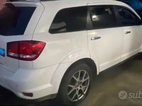 Usata Fiat Freemont Lounge 170 CV (125 kW) 2012 Bianco SUV
