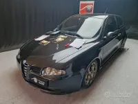 Usata Alfa Romeo 147 GTA 250 CV (183 kW) 2004 Nero Utilitaria