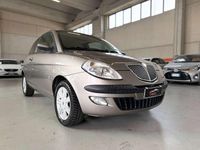 Usata Lancia Ypsilon 70 CV (51 kW) 2005 Grigio Utilitaria