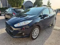 Usata Ford Fiesta Titanium 101 CV (74 kW) 2014 Blu Utilitaria