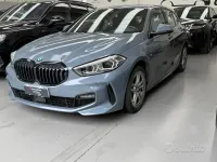 Usado BMW 118 M Sport 150 CV (110 kW) 2023 Gris Utilitario