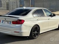 Usata BMW 318 200 CV (147 kW) 2014 Bianco Berlina