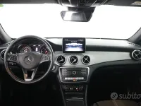 Usata Mercedes GLA220 177 CV (130 kW) 2018 Grigio SUV