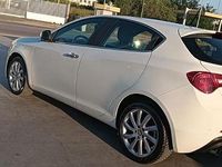 Usata Alfa Romeo Giulietta 105 CV (77 kW) 2014 Bianco Berlina