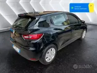 Begagnad Renault Clio IV Life 73 HK (53 kW) 2018 Svart Sedan