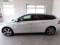 Usata Peugeot 308 SW Allure 131 CV (96 kW) 2020 Bianco Station wagon