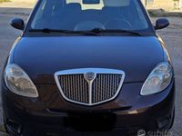 usata Lancia Ypsilon Bordeaux