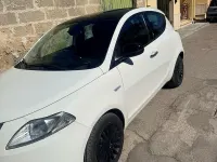 Usata Lancia Ypsilon 2011 Bianco Utilitaria