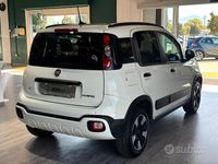 Usata Fiat Panda Cross Cross 70 CV (51 kW) 2024 Bianco Utilitaria