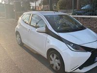 Usata Toyota Aygo X-cite 69 CV (50 kW) 2016 Utilitaria