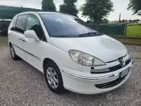 Usata Peugeot 807 170 CV (125 kW) 2010 Bianco Monovolume