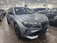 Usata Alfa Romeo Junior 145 CV (106 kW) 2025 Grigio arese metallizzato SUV