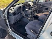 Usata Renault Clio II 54 CV (39 kW) 2000 Berlina