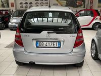 Usata Mercedes A200 Elegance 140 CV (102 kW) 2006 Argento Berlina