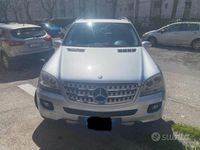 Usata Mercedes ML320 2007 Grigio SUV