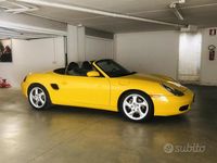 Usata Porsche 986 Boxster 220 CV (161 kW) 2000 Giallo Cabrio