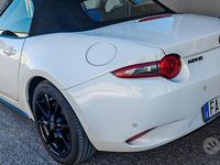 Begagnad Mazda MX5 160 HK (117 kW) 2015 Vit Cab