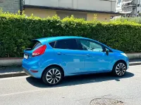 Usata Ford Fiesta 82 CV (60 kW) 2009 Blu Berlina
