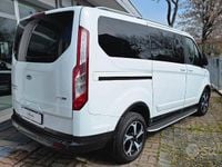 Usata Ford Tourneo Premium 185 CV (136 kW) 2021 Bianco Monovolume