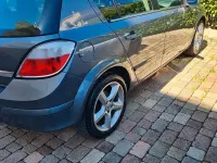 Usata Opel Astra 60 CV (44 kW) 2005 Berlina