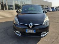Usata Renault Scénic III XMOD 110 CV (80 kW) 2014 Nero Monovolume