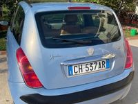 Usata Lancia Ypsilon 80 CV (58 kW) 2004 Blu Utilitaria